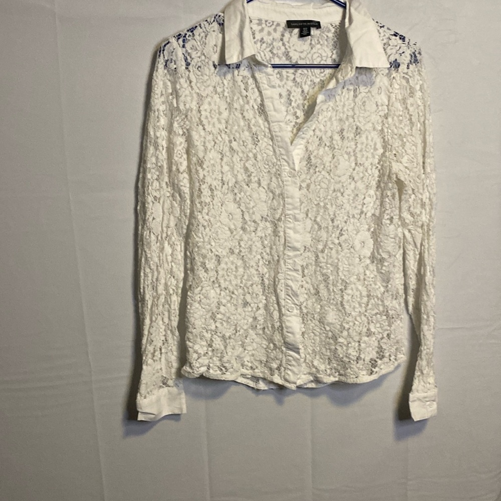 Saks fifth Avenue white lace blouse